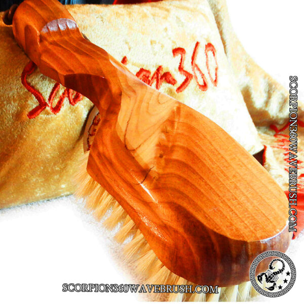 King Scorpion 360 Medium Soft Wave Brush | Golden Oak