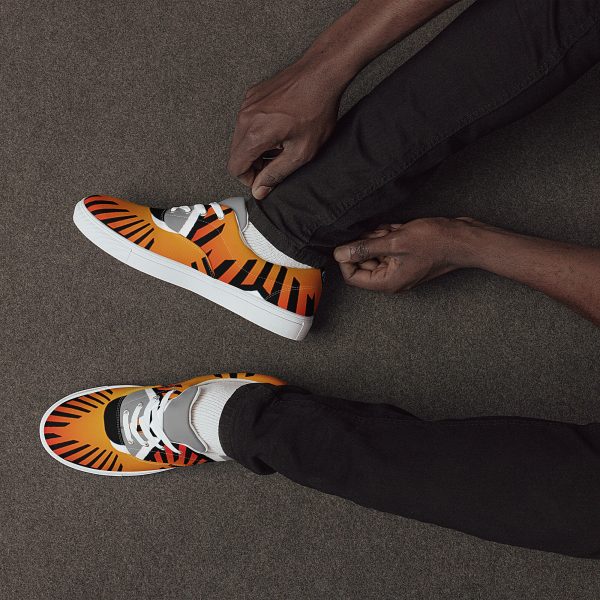 Men's Lace-up Canvas Shoes