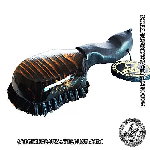 King Scorpion 360 Medium Leather Grip Wave Brush | Mahogany