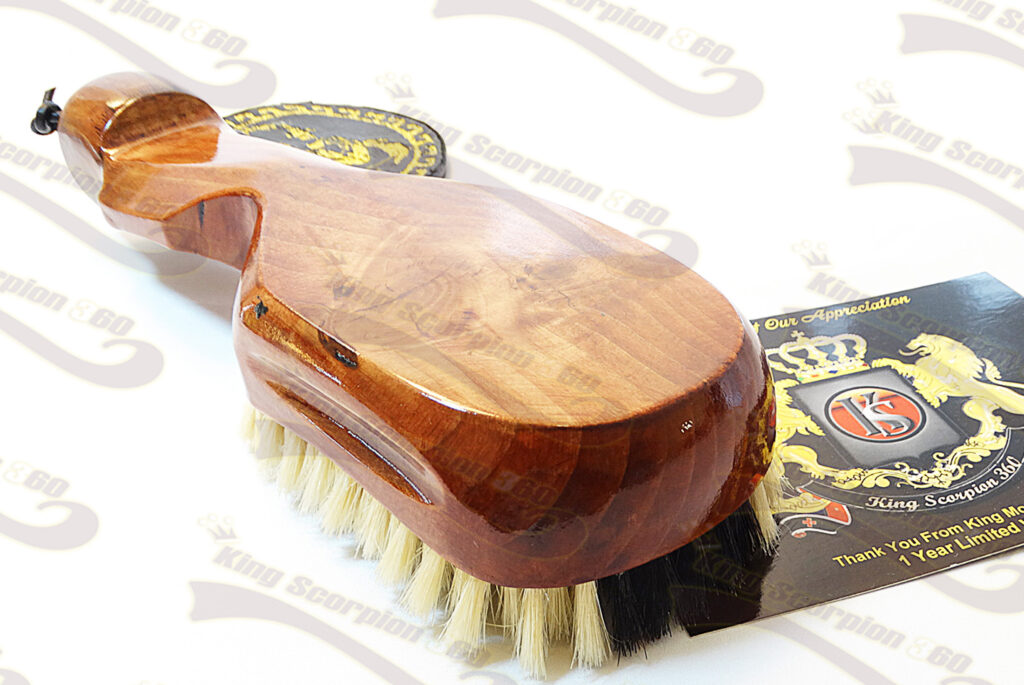 King Scorpion 360 Medium Soft Long Handle Wave Brush | Honey Brown